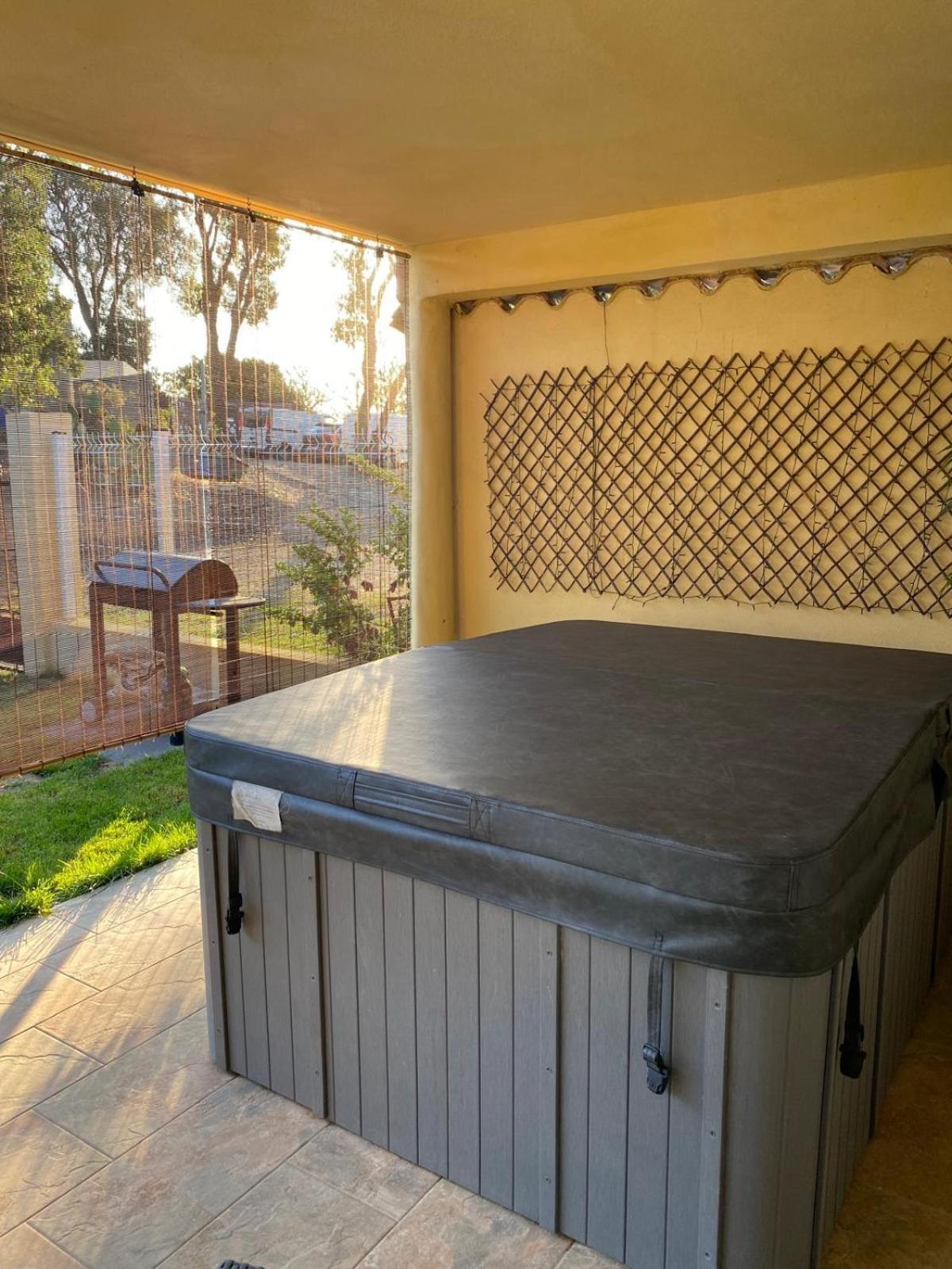 Appartamento Agreable Rez De Jardin Avec Piscine Et Jacuzzi Cervione Esterno foto